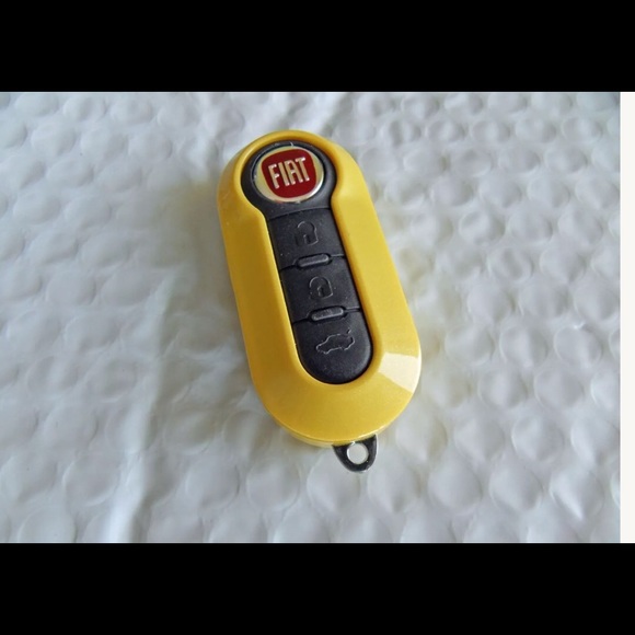 Fiat key fob 2013