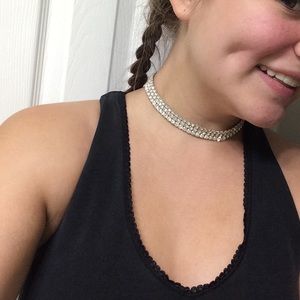 Sparkly crystal choker