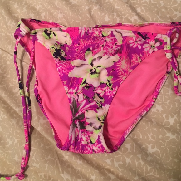 Victoria Secret swim suit bottoms