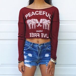 ⛔️SOLD⛔️ Peace & Live Free Light Crop Top