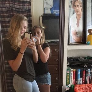 Meet your Posher, Kenna