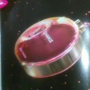 Meet your Posher, Eva