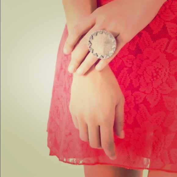 House of Harlow Etched Gold Sunburst Cocktail Ring