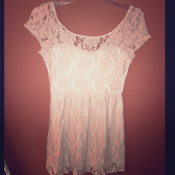 American Eagle Lace Dress