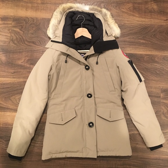 SOLD - Canada Goose Montebello Parka - Tan XS