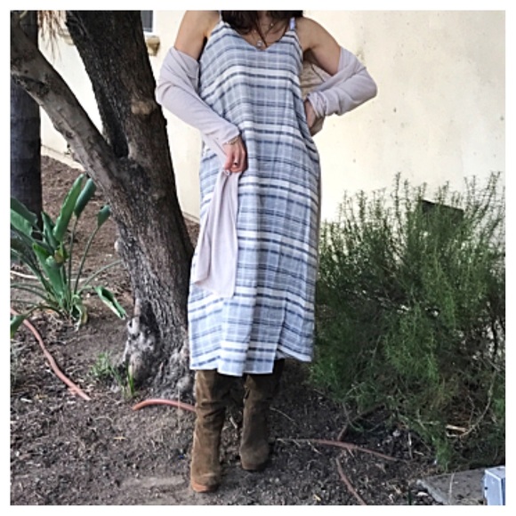 Chic tank dress - Picture 3 of 4