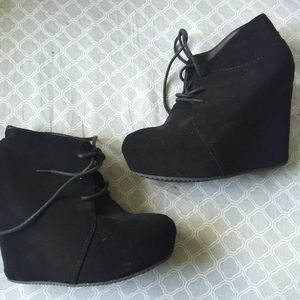 Ankle boots