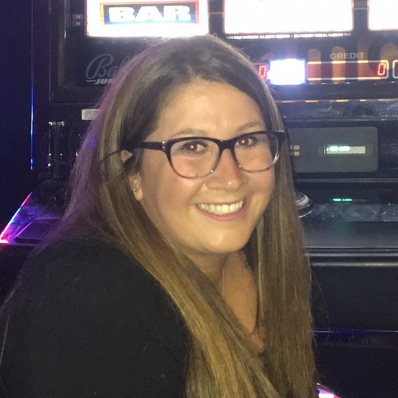 Meet your Posher, Jessica - Picture 1 of 1