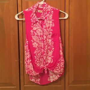 Hawaiian pink floral shirt. Good condition.