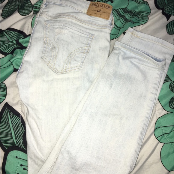 Light wash hollister jeans