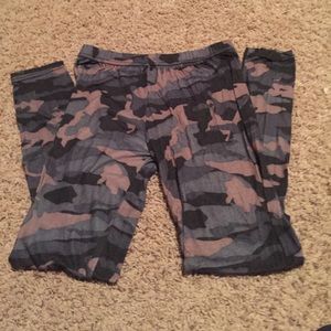 Camo leggings