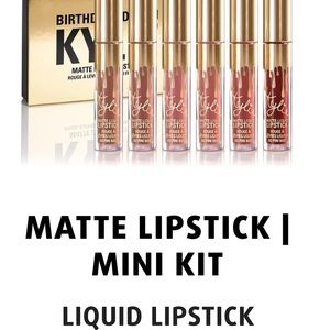 Kylie mini mattes