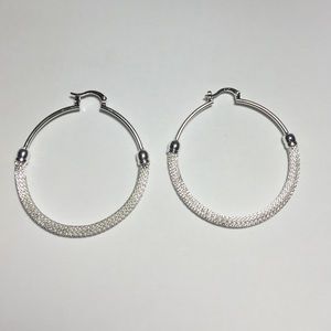 *sold*925 silver stamped mash hoop earring