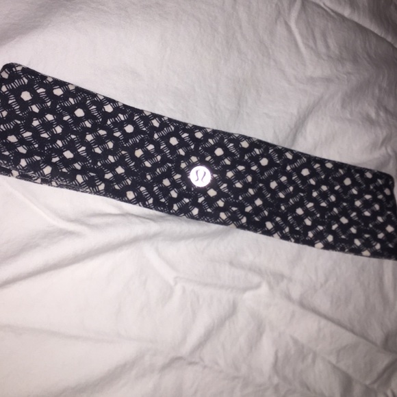 Fly Away Tamer Headband - Picture 1 of 4