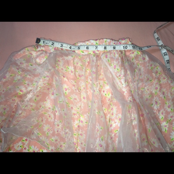 New Peach Skirt with Flowers Small - Picture 2 of 3