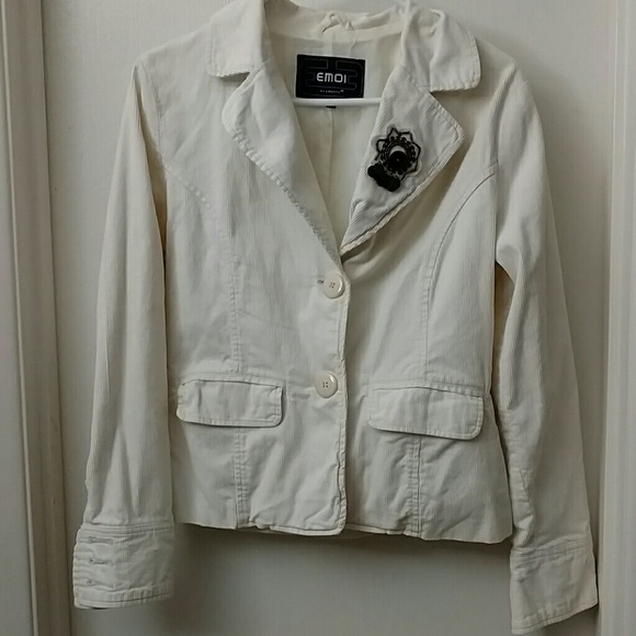 White curdoroy blazer