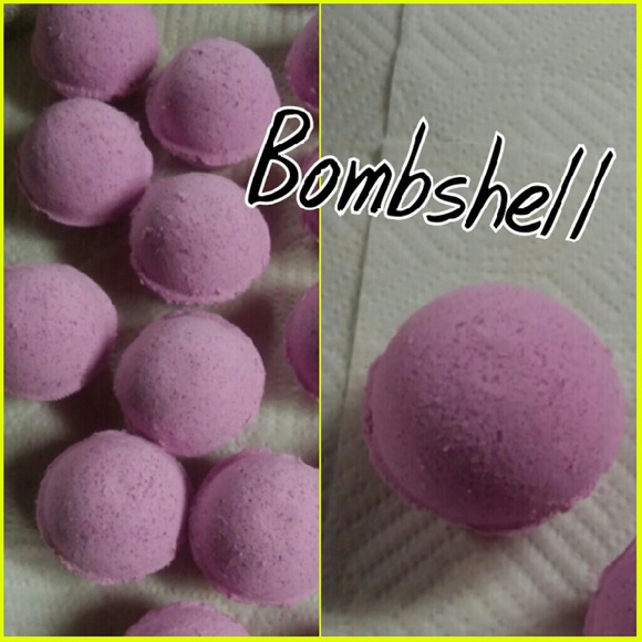 2 Bath Bombs + Sugar Scrub "Bombshell"