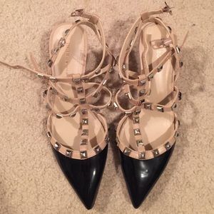 Cute BCBG kitten heels