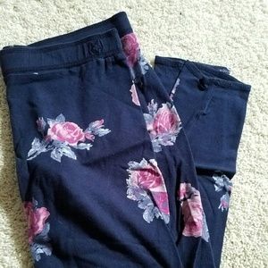 Garage brand navy floral leggings