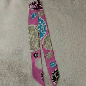 H Twilly.Can be used in bags,as scarfs or headband