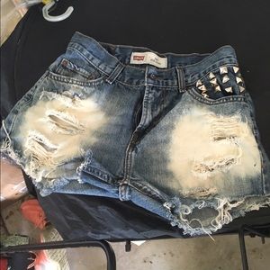 Custom Levi high waisted shorts
