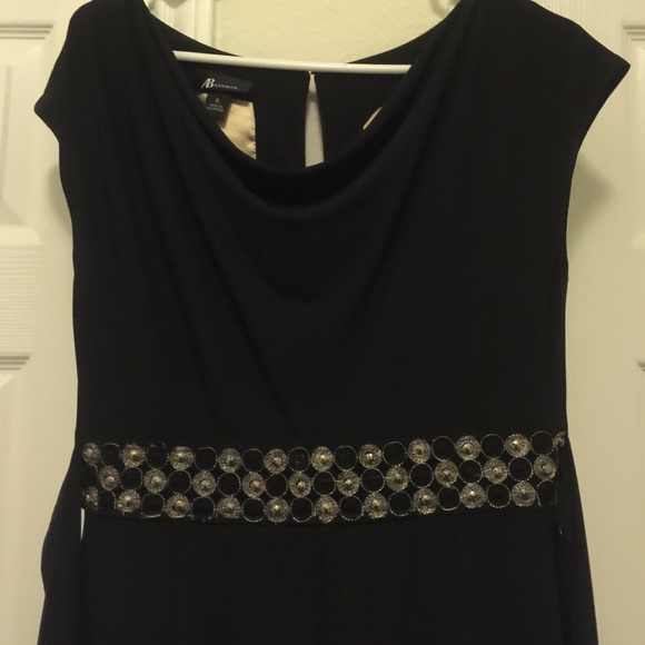 Jumper - Picture 3 of 3