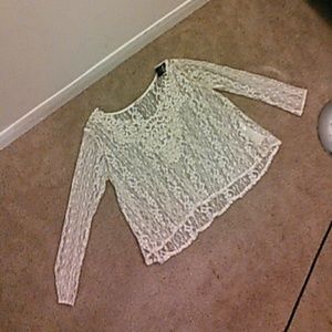 Long sleeve lace top