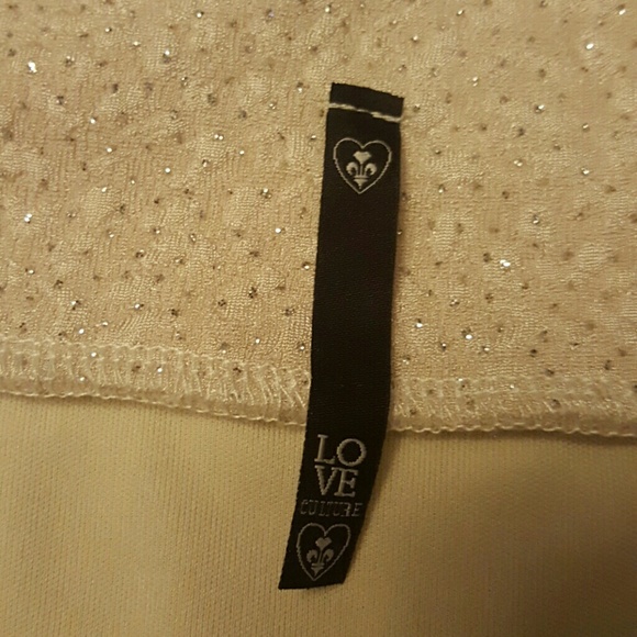 Beige glittery skirt ! - Picture 2 of 2