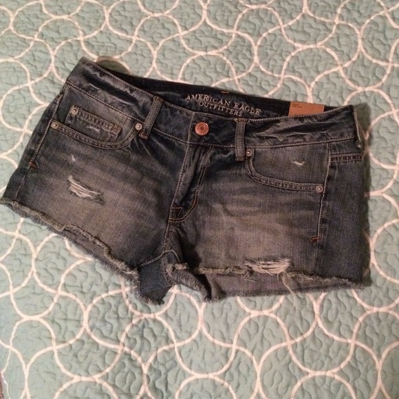 Shortie denim shorts NWT