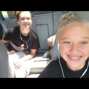 Meet your Posher, Natalie