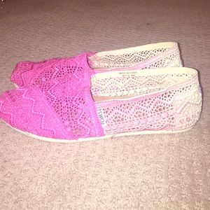 Toms!!!WORN ONCE🎊🎊🎊