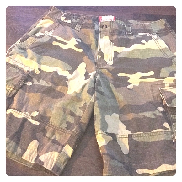 Mossimo Men's Camo Cargo Shorts (34")