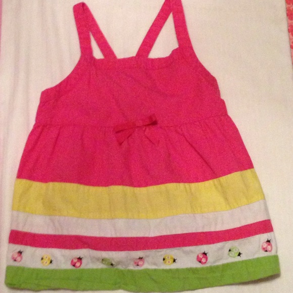 Brand new no stains perfect for spring or summer