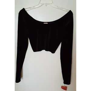 Mossimo black velvet crop top NWT