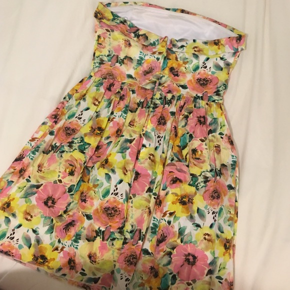 Cocktail Dress - Picture 3 of 4