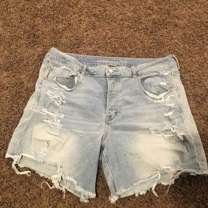American Eagle tomgirl shorts