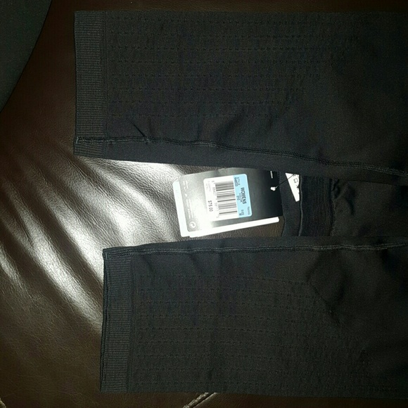 Dri-Fit Nike Pro - Picture 3 of 3