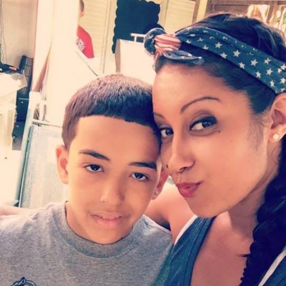 Meet your Posher, Tracy - Picture 1 of 1