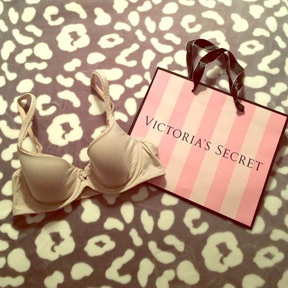 Victoria's Secret Other - Body By Victoria Demi bra