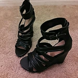 Express heels