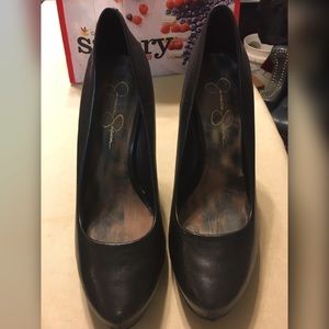 Sexy Jessica Simpson Black Francesca Pumps