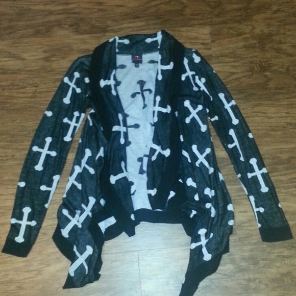 Cross Design Cover Up