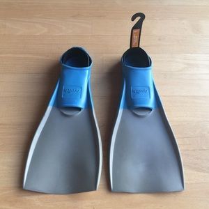 Speedo trialon rubber swim fins