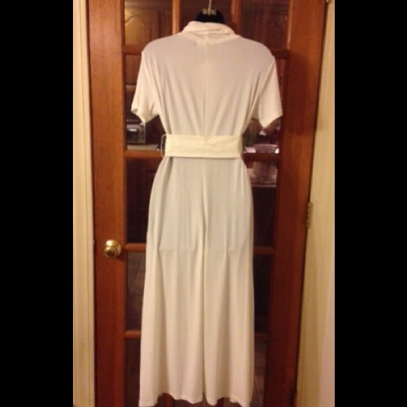 Cowl Neck Short Sleeve Ivory Dress - Picture 2 of 3