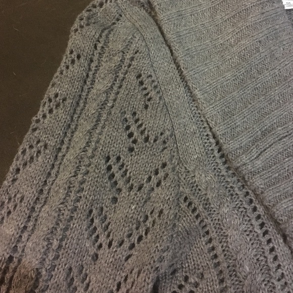 Cozy Gray Cardigan - Picture 3 of 3