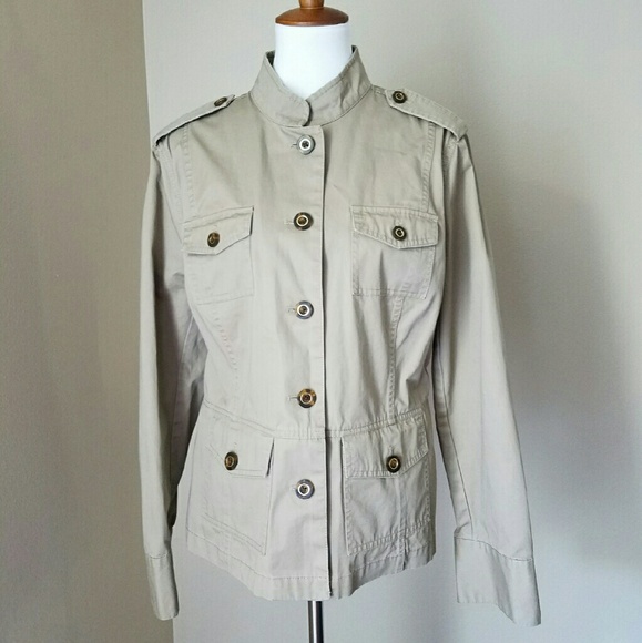 NWT never worn Banana Republic khaki jacket
