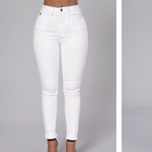 FASHION NOVA high waisted skinnies