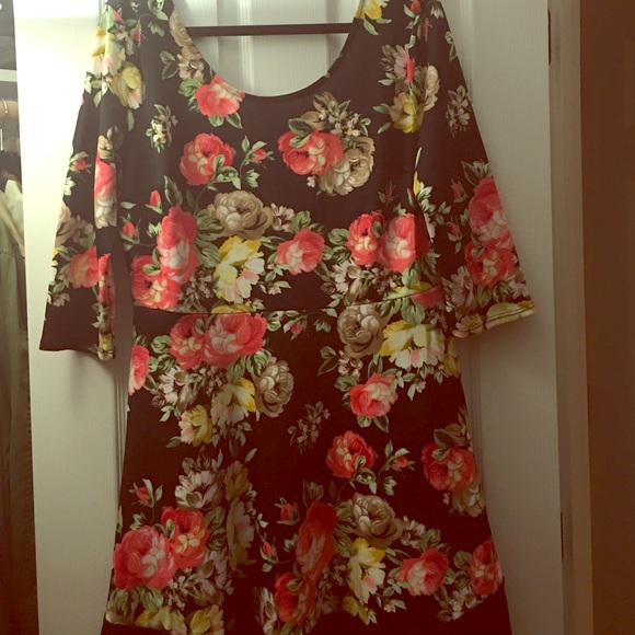 2X Floral Black Dress