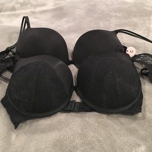 2 h&m black bras