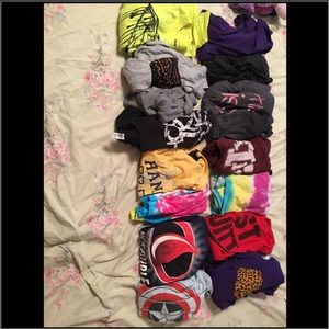 Lots of t shirts for cheap